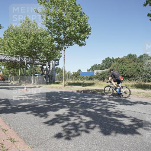 09.08.2026 - GEWOBA Citytriathlon Bremen Michael Burmester http://msf.ph/oto/9957403 09.08.2026 13:08:24 Radfahren 710, 730, 879, 899, 904, 979, 1137 meine-sportfotos.de