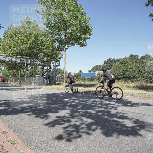 09.08.2026 - GEWOBA Citytriathlon Bremen Michael Burmester http://msf.ph/oto/9957404 09.08.2026 13:08:24 Radfahren 710, 730, 879, 899, 904, 979, 1137 meine-sportfotos.de
