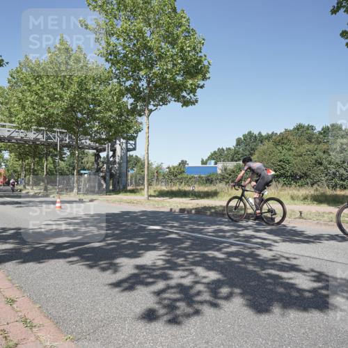 09.08.2026 - GEWOBA Citytriathlon Bremen Michael Burmester http://msf.ph/oto/9957476 09.08.2026 13:10:31 Radfahren 748 meine-sportfotos.de
