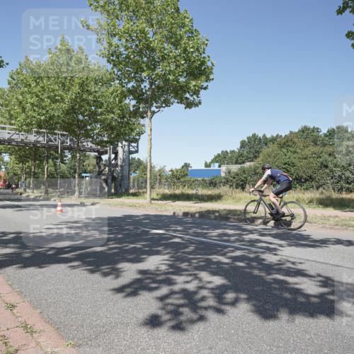 09.08.2026 - GEWOBA Citytriathlon Bremen Michael Burmester http://msf.ph/oto/9957494 09.08.2026 13:10:57 Radfahren 598, 615, 750, 794, 884, 964, 993 meine-sportfotos.de