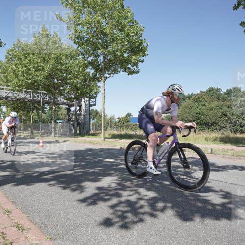 09.08.2026 - GEWOBA Citytriathlon Bremen Michael Burmester http://msf.ph/oto/9957504 09.08.2026 13:11:12 Radfahren 555, 566, 596, 600, 615, 639, 679, 728, 749, 788, 792, 814, 884, 964 meine-sportfotos.de
