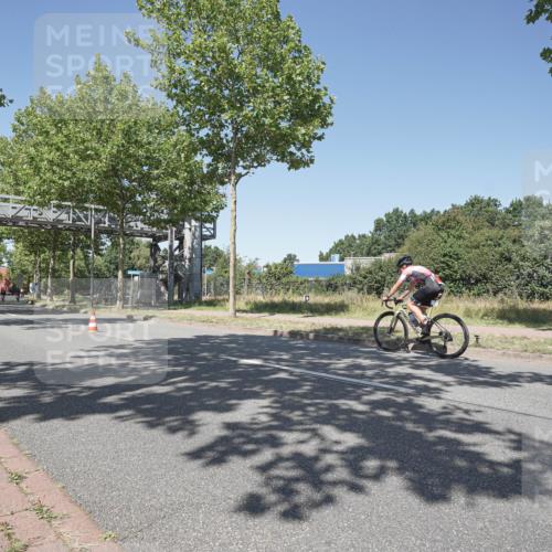 09.08.2026 - GEWOBA Citytriathlon Bremen Michael Burmester http://msf.ph/oto/9957577 09.08.2026 13:13:06 Radfahren 939, 1006, 1118, 1138 meine-sportfotos.de