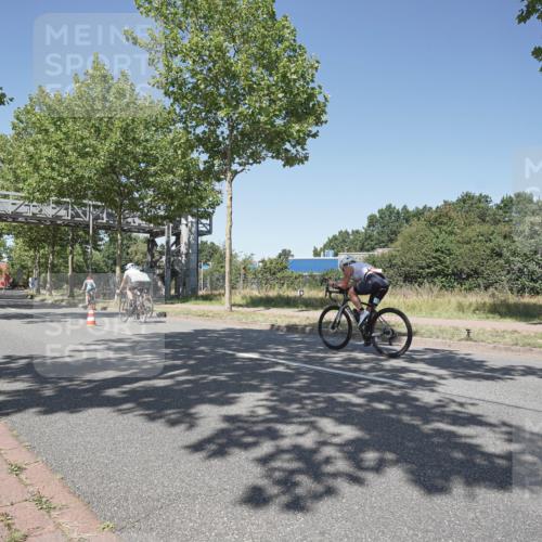 09.08.2026 - GEWOBA Citytriathlon Bremen Michael Burmester http://msf.ph/oto/9957586 09.08.2026 13:13:30 Radfahren 568, 871, 920, 921, 982 meine-sportfotos.de
