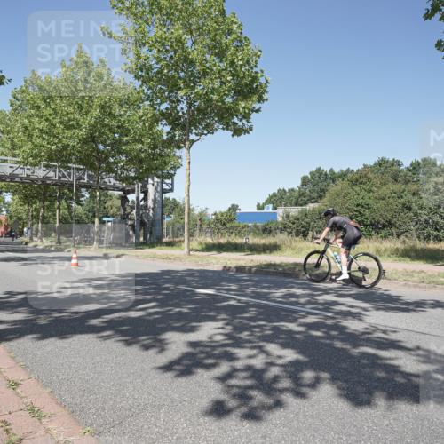 09.08.2026 - GEWOBA Citytriathlon Bremen Michael Burmester http://msf.ph/oto/9957617 09.08.2026 13:14:54 Radfahren 574, 653, 896, 1017 meine-sportfotos.de