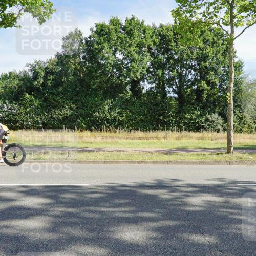 09.08.2026 - GEWOBA Citytriathlon Bremen Michael Burmester http://msf.ph/oto/9957679 09.08.2026 10:19:24 Radfahren  meine-sportfotos.de