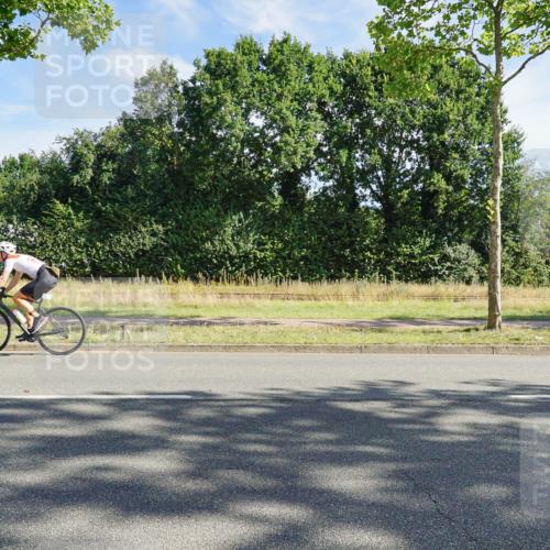 09.08.2026 - GEWOBA Citytriathlon Bremen Michael Burmester http://msf.ph/oto/9957716 09.08.2026 10:24:44 Radfahren 291, 314 meine-sportfotos.de