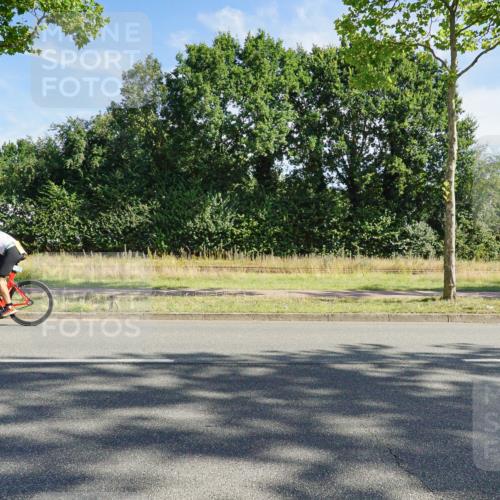 09.08.2026 - GEWOBA Citytriathlon Bremen Michael Burmester http://msf.ph/oto/9957798 09.08.2026 10:28:26 Radfahren 329, 332, 340, 362, 395, 502 meine-sportfotos.de