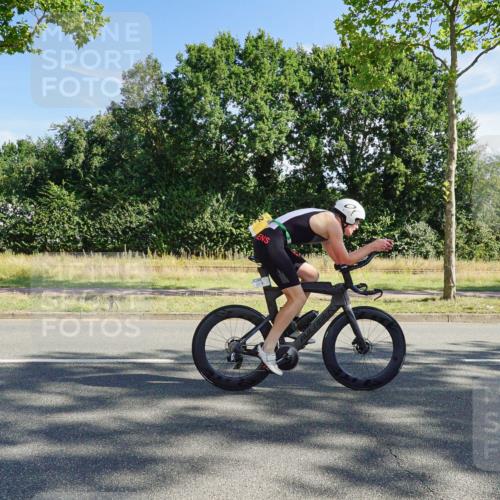 09.08.2026 - GEWOBA Citytriathlon Bremen Michael Burmester http://msf.ph/oto/9957975 09.08.2026 10:33:07 Radfahren 1, 63, 83, 103, 173, 302, 353, 413, 419, 453, 457, 483, 486, 493, 503, 526 meine-sportfotos.de