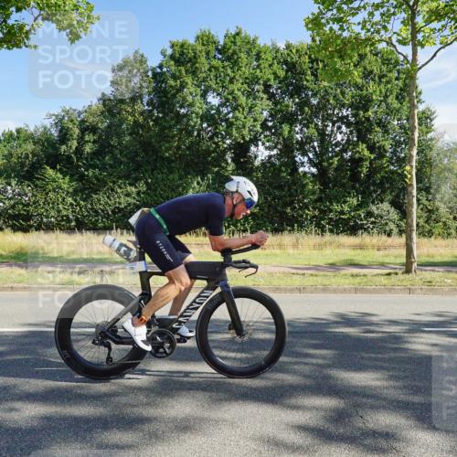 09.08.2026 - GEWOBA Citytriathlon Bremen Michael Burmester http://msf.ph/oto/9957986 09.08.2026 10:33:22 Radfahren 63, 177, 285, 302, 331, 410, 433, 483, 484 meine-sportfotos.de