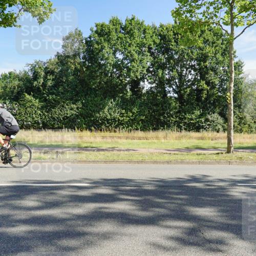 09.08.2026 - GEWOBA Citytriathlon Bremen Michael Burmester http://msf.ph/oto/9958014 09.08.2026 10:34:22 Radfahren 386, 477, 495 meine-sportfotos.de