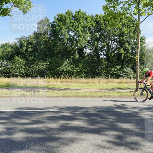 09.08.2026 - GEWOBA Citytriathlon Bremen Michael Burmester http://msf.ph/oto/9958083 09.08.2026 10:35:38 Radfahren 15, 37, 43, 57, 87, 119, 141, 175, 181, 189, 217, 361, 423, 504, 509 meine-sportfotos.de