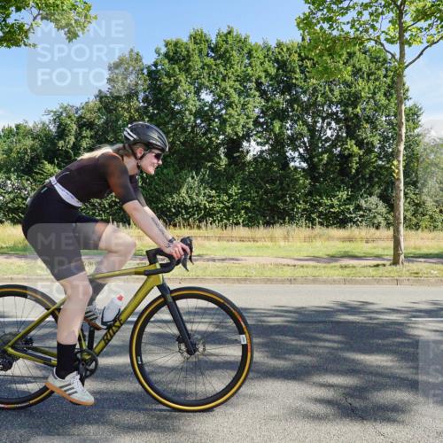 09.08.2026 - GEWOBA Citytriathlon Bremen Michael Burmester http://msf.ph/oto/9958159 09.08.2026 10:37:26 Radfahren 53, 61, 113, 185, 287, 434, 459 meine-sportfotos.de