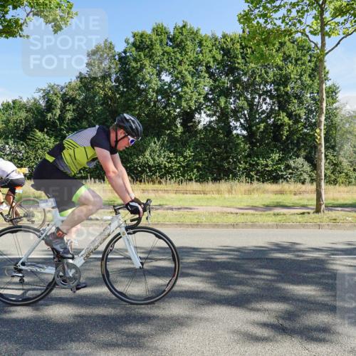 09.08.2026 - GEWOBA Citytriathlon Bremen Michael Burmester http://msf.ph/oto/9958162 09.08.2026 10:37:31 Radfahren 61, 185, 434, 459 meine-sportfotos.de