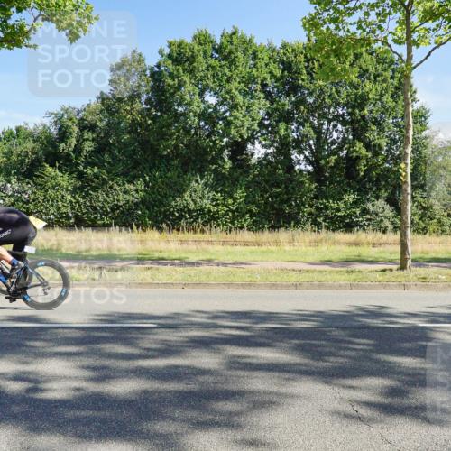 09.08.2026 - GEWOBA Citytriathlon Bremen Michael Burmester http://msf.ph/oto/9958240 09.08.2026 10:40:55 Radfahren 284, 348, 360, 416 meine-sportfotos.de