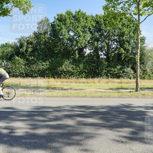 09.08.2026 - GEWOBA Citytriathlon Bremen Michael Burmester http://msf.ph/oto/9958241 09.08.2026 10:40:57 Radfahren 284, 360, 416 meine-sportfotos.de