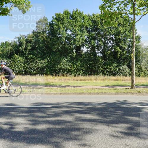 09.08.2026 - GEWOBA Citytriathlon Bremen Michael Burmester http://msf.ph/oto/9958245 09.08.2026 10:41:12 Radfahren 360 meine-sportfotos.de