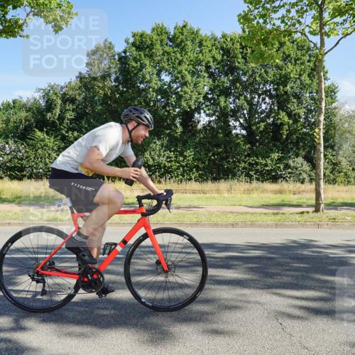09.08.2026 - GEWOBA Citytriathlon Bremen Michael Burmester http://msf.ph/oto/9958333 09.08.2026 10:45:05 Radfahren 59, 221, 231, 338, 342, 391, 395, 519 meine-sportfotos.de