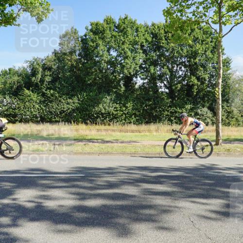 09.08.2026 - GEWOBA Citytriathlon Bremen Michael Burmester http://msf.ph/oto/9958348 09.08.2026 10:45:51 Radfahren 355, 400, 465, 478, 528 meine-sportfotos.de