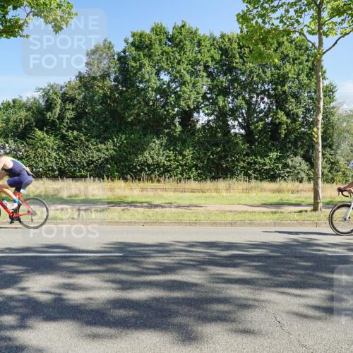 09.08.2026 - GEWOBA Citytriathlon Bremen Michael Burmester http://msf.ph/oto/9958361 09.08.2026 10:46:16 Radfahren 325, 328, 332, 343, 364, 366, 379, 407, 408, 502 meine-sportfotos.de