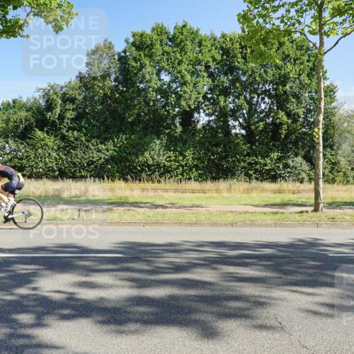09.08.2026 - GEWOBA Citytriathlon Bremen Michael Burmester http://msf.ph/oto/9958427 09.08.2026 10:48:34 Radfahren 289, 352, 394, 405 meine-sportfotos.de