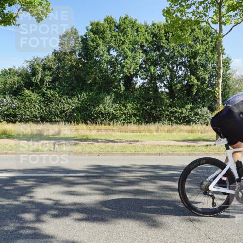 09.08.2026 - GEWOBA Citytriathlon Bremen Michael Burmester http://msf.ph/oto/9958503 09.08.2026 10:50:58 Radfahren 137, 167, 173, 313, 330, 344, 370, 452, 453, 493, 503, 526 meine-sportfotos.de