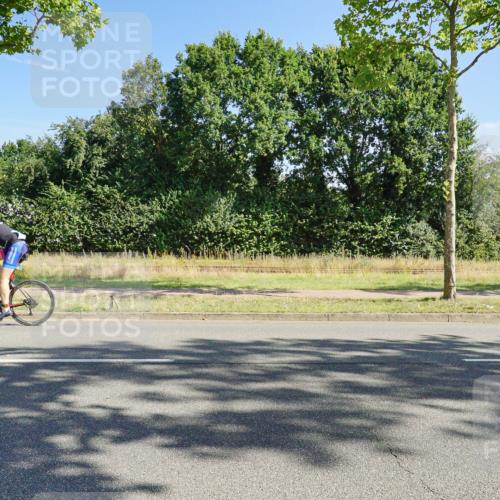 09.08.2026 - GEWOBA Citytriathlon Bremen Michael Burmester http://msf.ph/oto/9958520 09.08.2026 10:51:25 Radfahren 99, 324, 397, 456, 500 meine-sportfotos.de