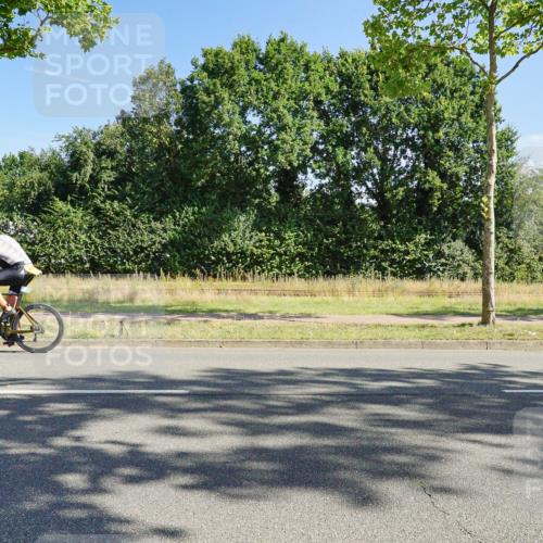 09.08.2026 - GEWOBA Citytriathlon Bremen Michael Burmester http://msf.ph/oto/9958532 09.08.2026 10:52:01 Radfahren 141, 209, 448, 455, 484, 515 meine-sportfotos.de