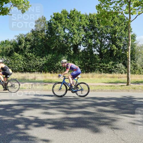 09.08.2026 - GEWOBA Citytriathlon Bremen Michael Burmester http://msf.ph/oto/9958545 09.08.2026 10:52:38 Radfahren 181, 305, 510 meine-sportfotos.de