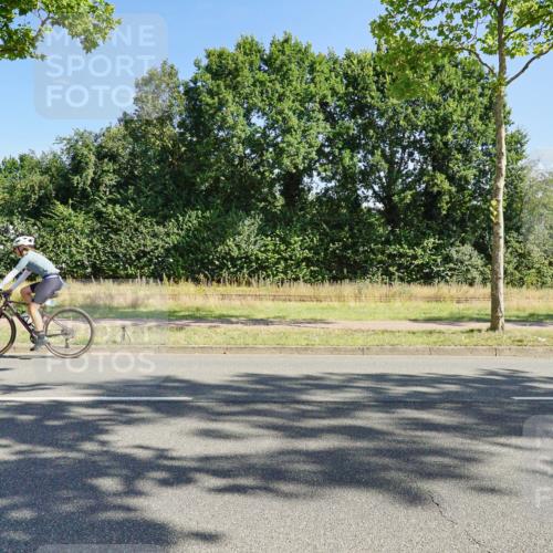 09.08.2026 - GEWOBA Citytriathlon Bremen Michael Burmester http://msf.ph/oto/9958638 09.08.2026 10:55:14 Radfahren 53, 123, 169, 187, 201, 471, 513, 530 meine-sportfotos.de