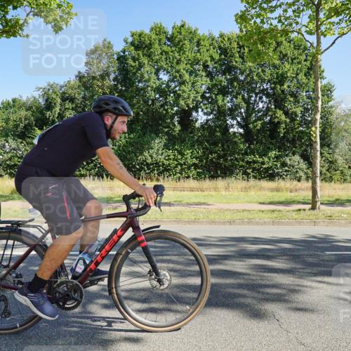 09.08.2026 - GEWOBA Citytriathlon Bremen Michael Burmester http://msf.ph/oto/9958653 09.08.2026 10:55:49 Radfahren 31, 45, 93, 119, 155, 157, 426, 440, 494 meine-sportfotos.de