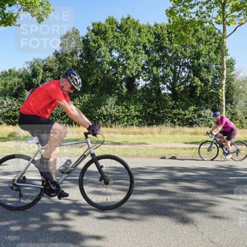 09.08.2026 - GEWOBA Citytriathlon Bremen Michael Burmester http://msf.ph/oto/9958669 09.08.2026 10:56:15 Radfahren 55, 61, 67, 89, 109, 163 meine-sportfotos.de