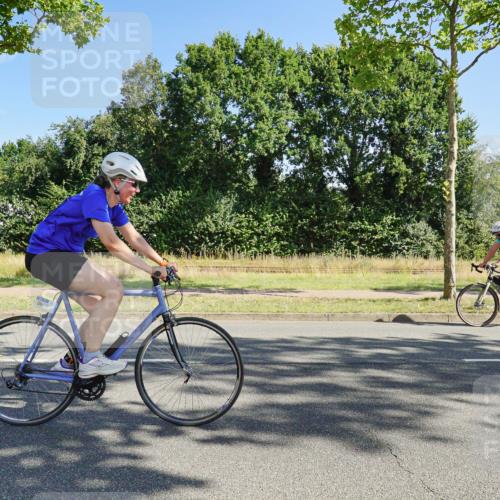 09.08.2026 - GEWOBA Citytriathlon Bremen Michael Burmester http://msf.ph/oto/9958671 09.08.2026 10:56:18 Radfahren 55, 61, 67, 163, 225 meine-sportfotos.de