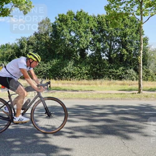 09.08.2026 - GEWOBA Citytriathlon Bremen Michael Burmester http://msf.ph/oto/9958717 09.08.2026 10:58:52 Radfahren 409 meine-sportfotos.de