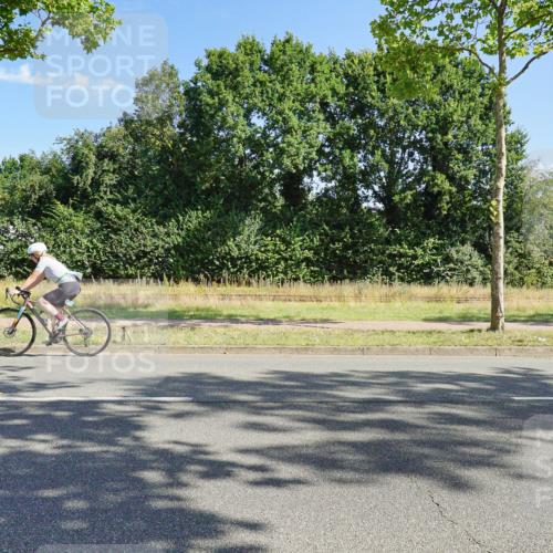 09.08.2026 - GEWOBA Citytriathlon Bremen Michael Burmester http://msf.ph/oto/9958737 09.08.2026 11:00:17 Radfahren  meine-sportfotos.de