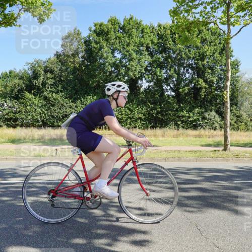 09.08.2026 - GEWOBA Citytriathlon Bremen Michael Burmester http://msf.ph/oto/9958791 09.08.2026 11:07:53 Radfahren 441 meine-sportfotos.de