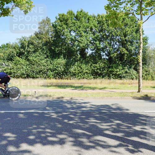 09.08.2026 - GEWOBA Citytriathlon Bremen Michael Burmester http://msf.ph/oto/9958906 09.08.2026 12:08:32 Radfahren 548, 558, 601, 602, 620 meine-sportfotos.de