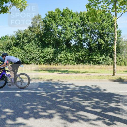 09.08.2026 - GEWOBA Citytriathlon Bremen Michael Burmester http://msf.ph/oto/9958909 09.08.2026 12:08:38 Radfahren 548, 558, 602, 620, 643, 711 meine-sportfotos.de