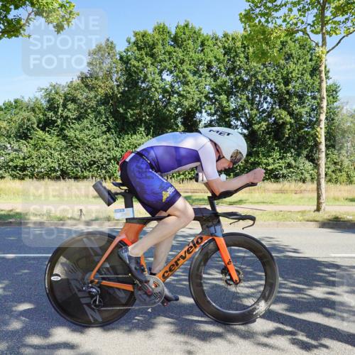 09.08.2026 - GEWOBA Citytriathlon Bremen Michael Burmester http://msf.ph/oto/9958947 09.08.2026 12:09:55 Radfahren 578, 635, 674, 718, 770, 774 meine-sportfotos.de