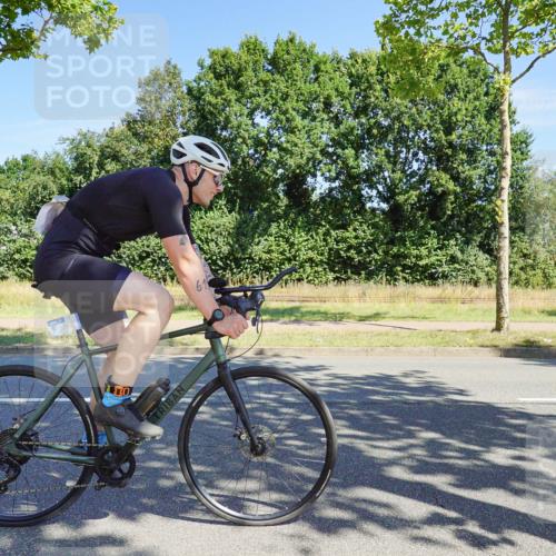 09.08.2026 - GEWOBA Citytriathlon Bremen Michael Burmester http://msf.ph/oto/9958953 09.08.2026 12:10:07 Radfahren 619, 633, 688, 729, 770, 774, 1002 meine-sportfotos.de