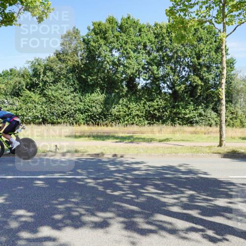 09.08.2026 - GEWOBA Citytriathlon Bremen Michael Burmester http://msf.ph/oto/9958976 09.08.2026 12:10:51 Radfahren 669, 714, 740, 766 meine-sportfotos.de