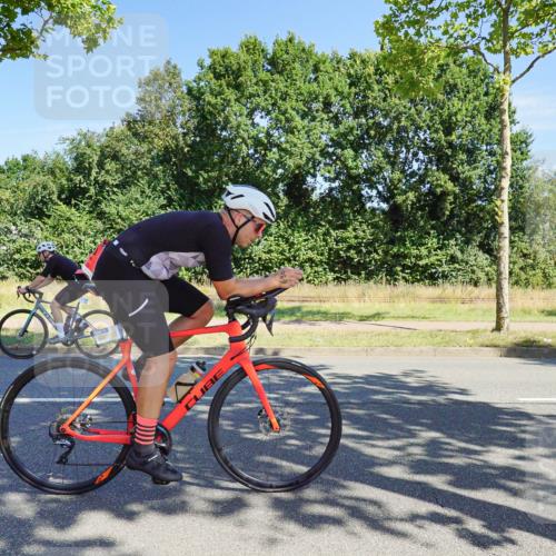 09.08.2026 - GEWOBA Citytriathlon Bremen Michael Burmester http://msf.ph/oto/9958989 09.08.2026 12:11:03 Radfahren 587, 641, 652, 669, 690, 714, 743, 789, 801, 810, 831 meine-sportfotos.de