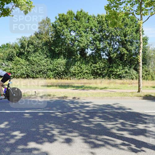 09.08.2026 - GEWOBA Citytriathlon Bremen Michael Burmester http://msf.ph/oto/9959005 09.08.2026 12:11:36 Radfahren 112, 540, 549, 666, 691, 692, 703, 712, 732, 862, 1153 meine-sportfotos.de