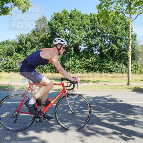 09.08.2026 - GEWOBA Citytriathlon Bremen Michael Burmester http://msf.ph/oto/9959057 09.08.2026 12:12:39 Radfahren 544, 593, 605, 661, 683, 723, 764, 791, 825, 835, 951, 1127, 1131 meine-sportfotos.de