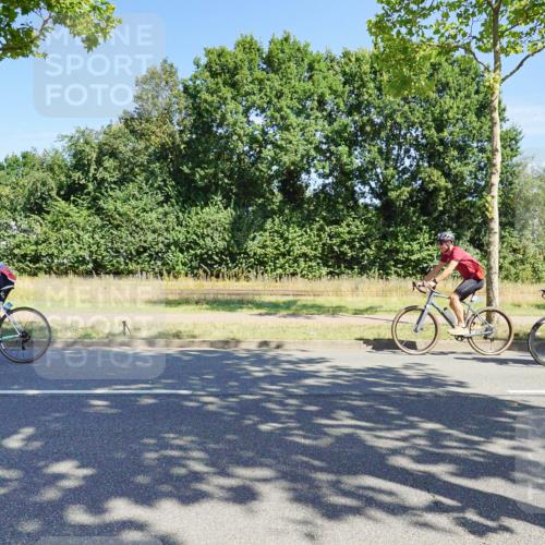 09.08.2026 - GEWOBA Citytriathlon Bremen Michael Burmester http://msf.ph/oto/9959058 09.08.2026 12:12:40 Radfahren 544, 593, 605, 606, 683, 723, 764, 791, 835, 951, 1127, 1131 meine-sportfotos.de