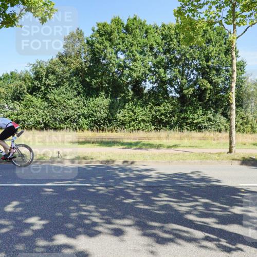 09.08.2026 - GEWOBA Citytriathlon Bremen Michael Burmester http://msf.ph/oto/9959081 09.08.2026 12:13:19 Radfahren 551, 575, 616, 747, 824, 882, 1011, 1116, 1148 meine-sportfotos.de