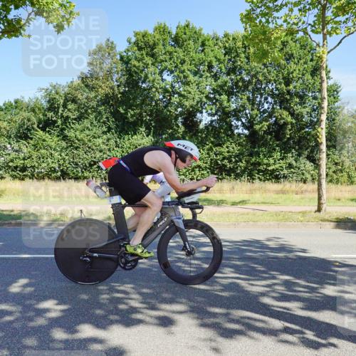 09.08.2026 - GEWOBA Citytriathlon Bremen Michael Burmester http://msf.ph/oto/9959103 09.08.2026 12:13:55 Radfahren 547, 684, 771 meine-sportfotos.de