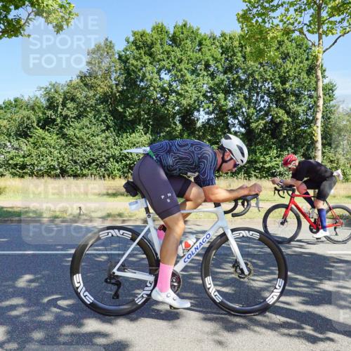 09.08.2026 - GEWOBA Citytriathlon Bremen Michael Burmester http://msf.ph/oto/9959144 09.08.2026 12:15:10 Radfahren 613, 646, 924, 1015, 1016, 1128 meine-sportfotos.de