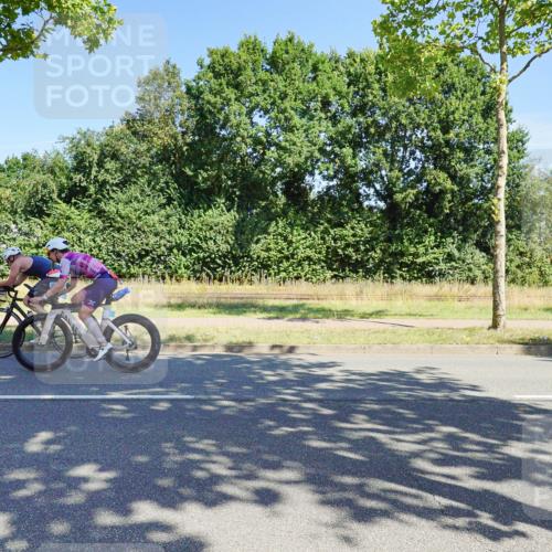 09.08.2026 - GEWOBA Citytriathlon Bremen Michael Burmester http://msf.ph/oto/9959153 09.08.2026 12:15:21 Radfahren 613, 615, 646, 655, 793, 1008, 1016, 1128 meine-sportfotos.de