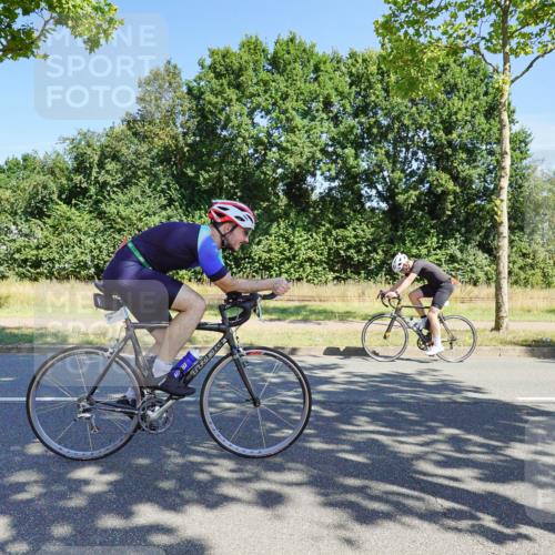 09.08.2026 - GEWOBA Citytriathlon Bremen Michael Burmester http://msf.ph/oto/9959157 09.08.2026 12:15:27 Radfahren 613, 615, 655, 735, 793, 1008, 1016, 1128 meine-sportfotos.de