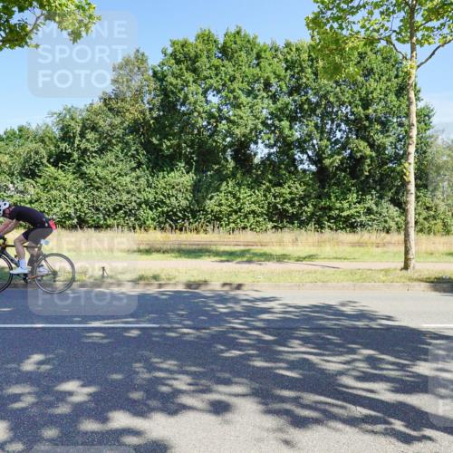09.08.2026 - GEWOBA Citytriathlon Bremen Michael Burmester http://msf.ph/oto/9959158 09.08.2026 12:15:27 Radfahren 613, 615, 655, 735, 793, 1008, 1016, 1128 meine-sportfotos.de